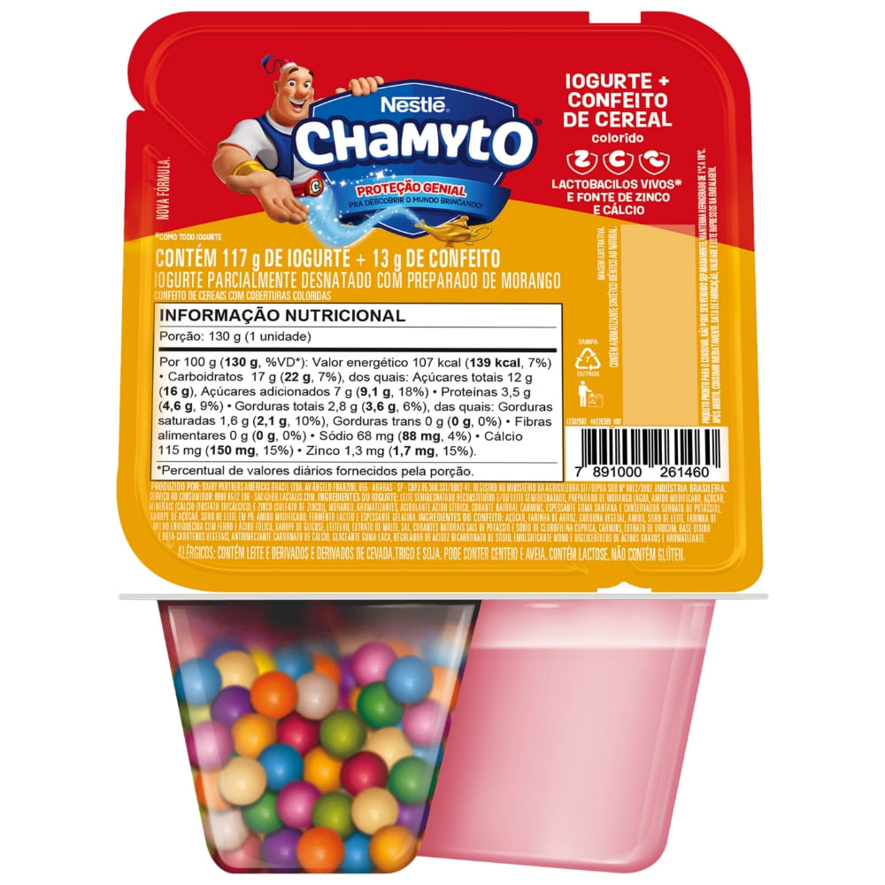 Iogurte Parcialmente Desnatado Morango Com Confeito De Cereal Colorido Chamyto Bandeja 130g